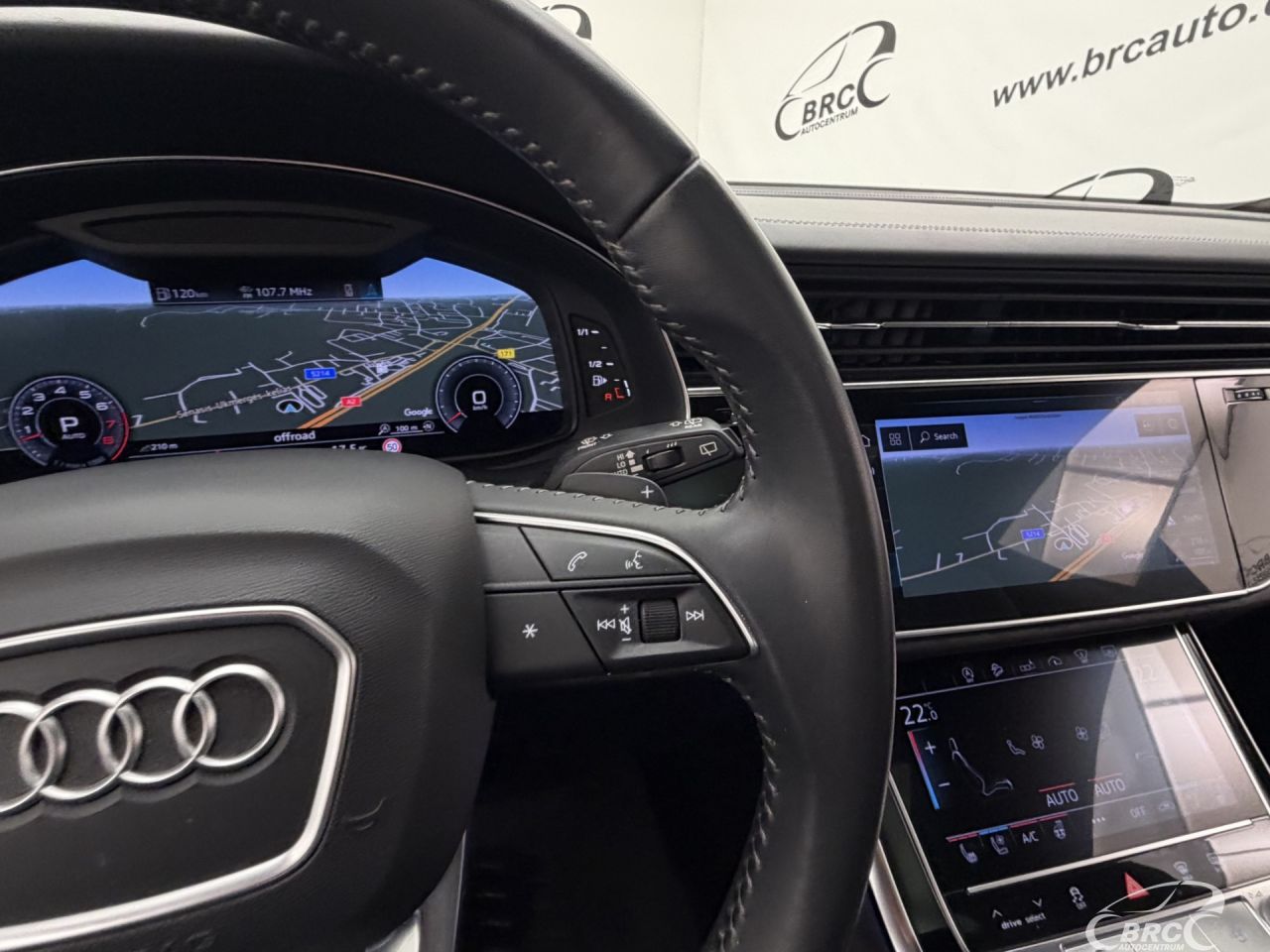 Audi Q8 | 32