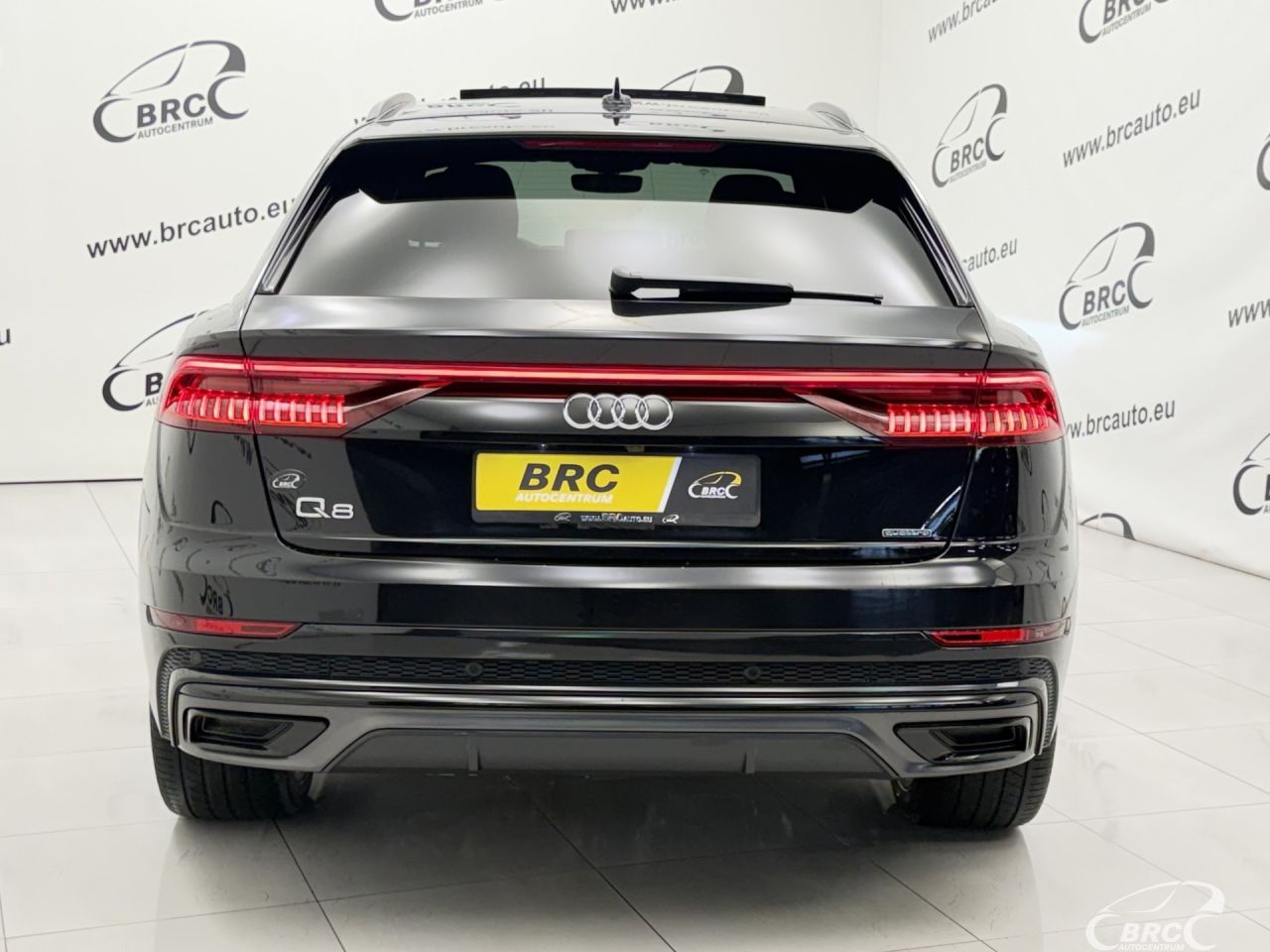 Audi Q8 | 56