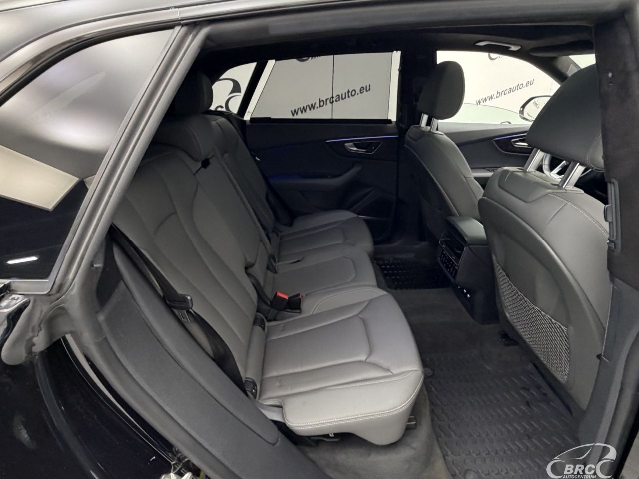 Audi Q8 | 11