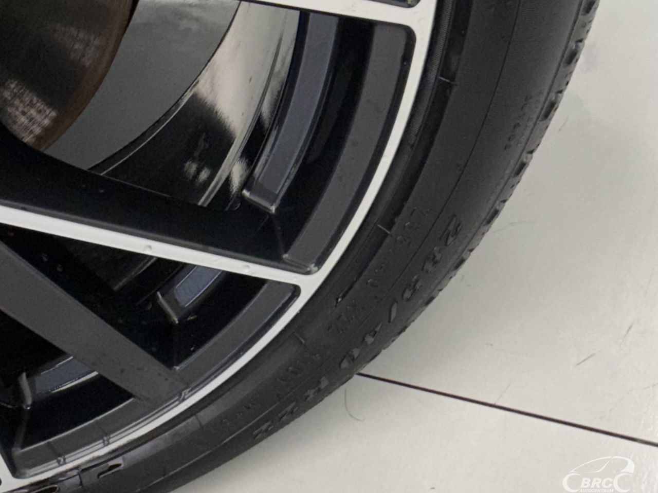 Audi Q8 | 48