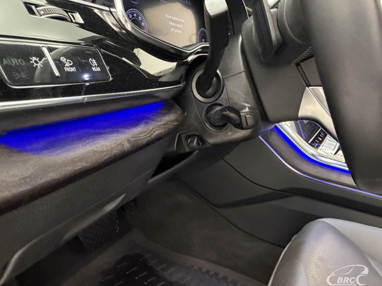 Audi Q8 | 27