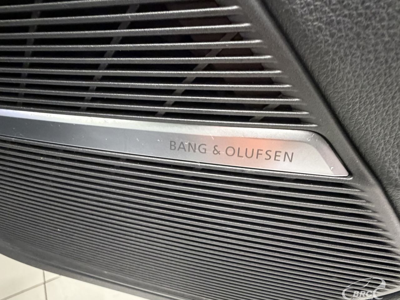 Audi Q8 | 9
