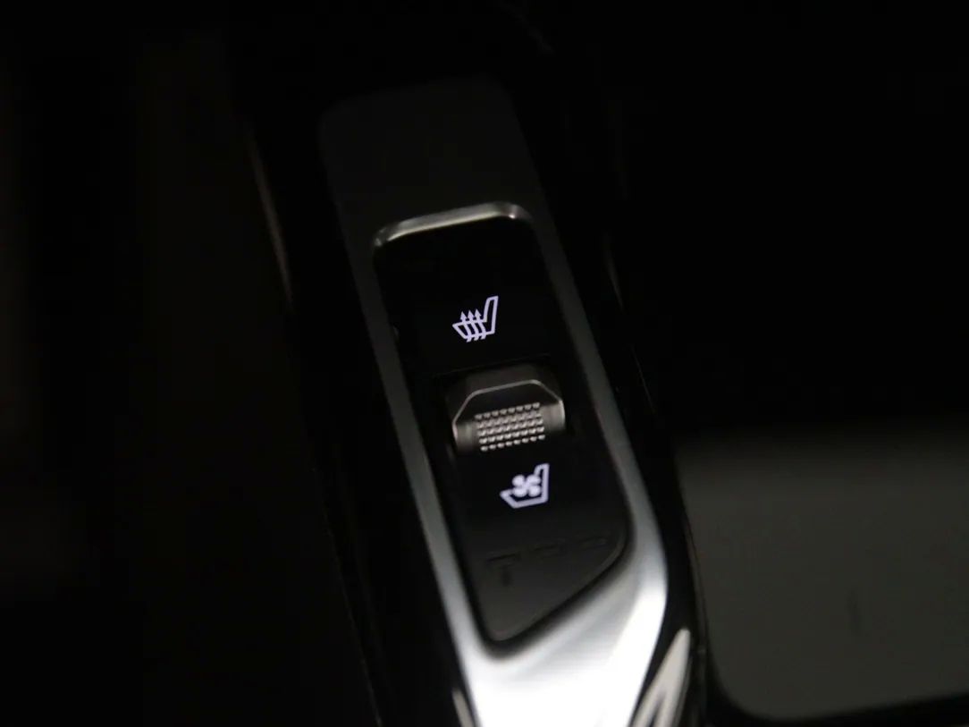 Kia Sorento | 28