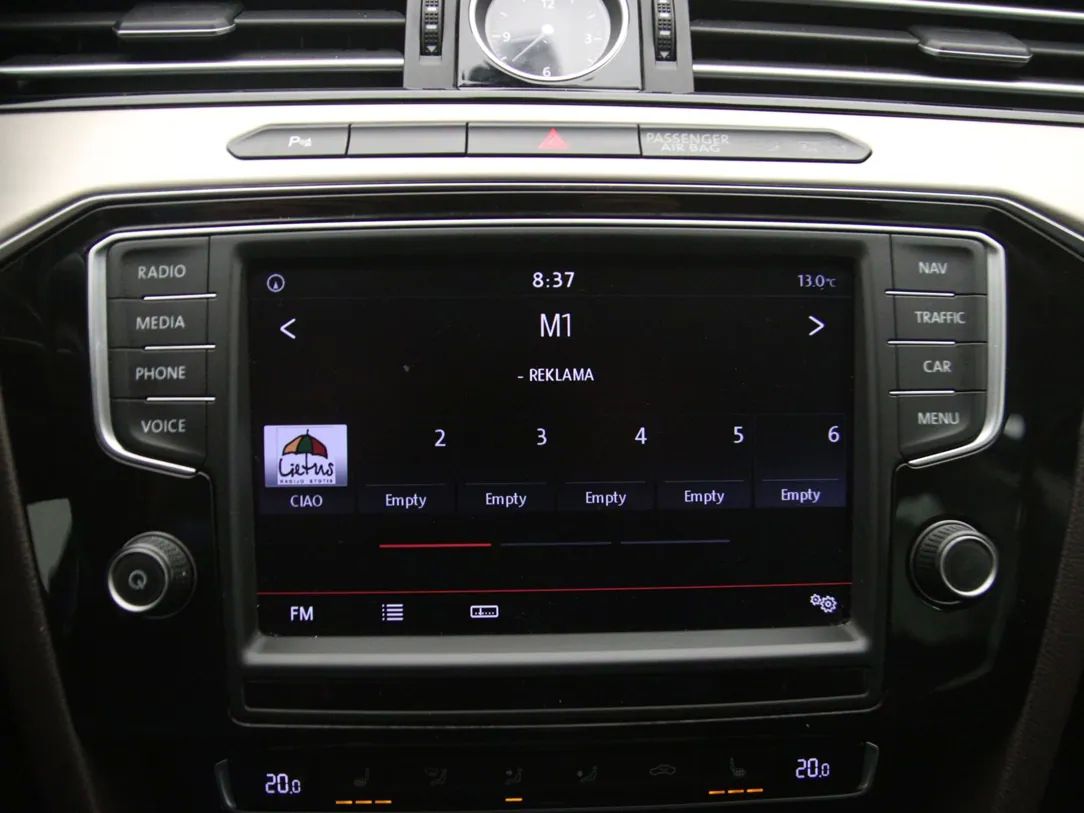 Volkswagen Passat | 21