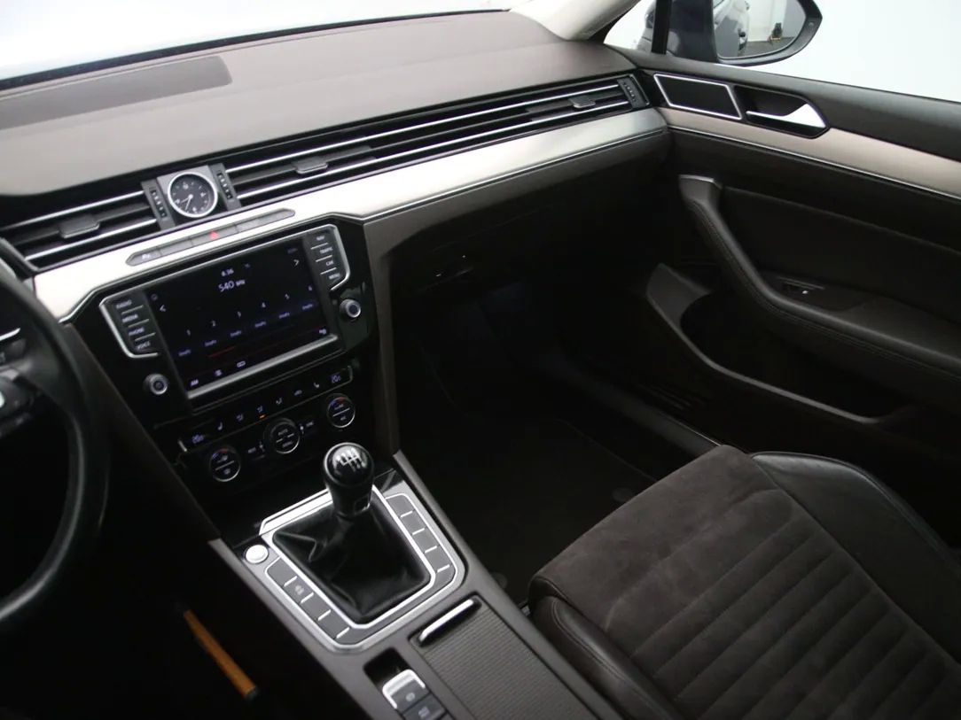 Volkswagen Passat | 20