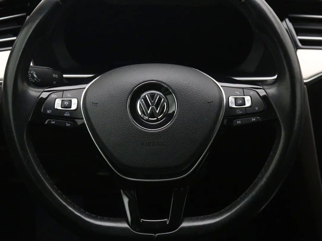 Volkswagen Passat | 17