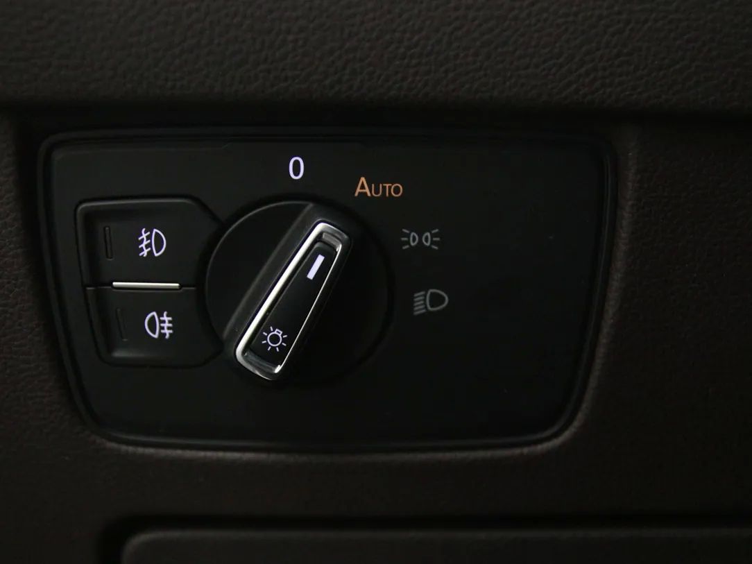 Volkswagen Passat | 26