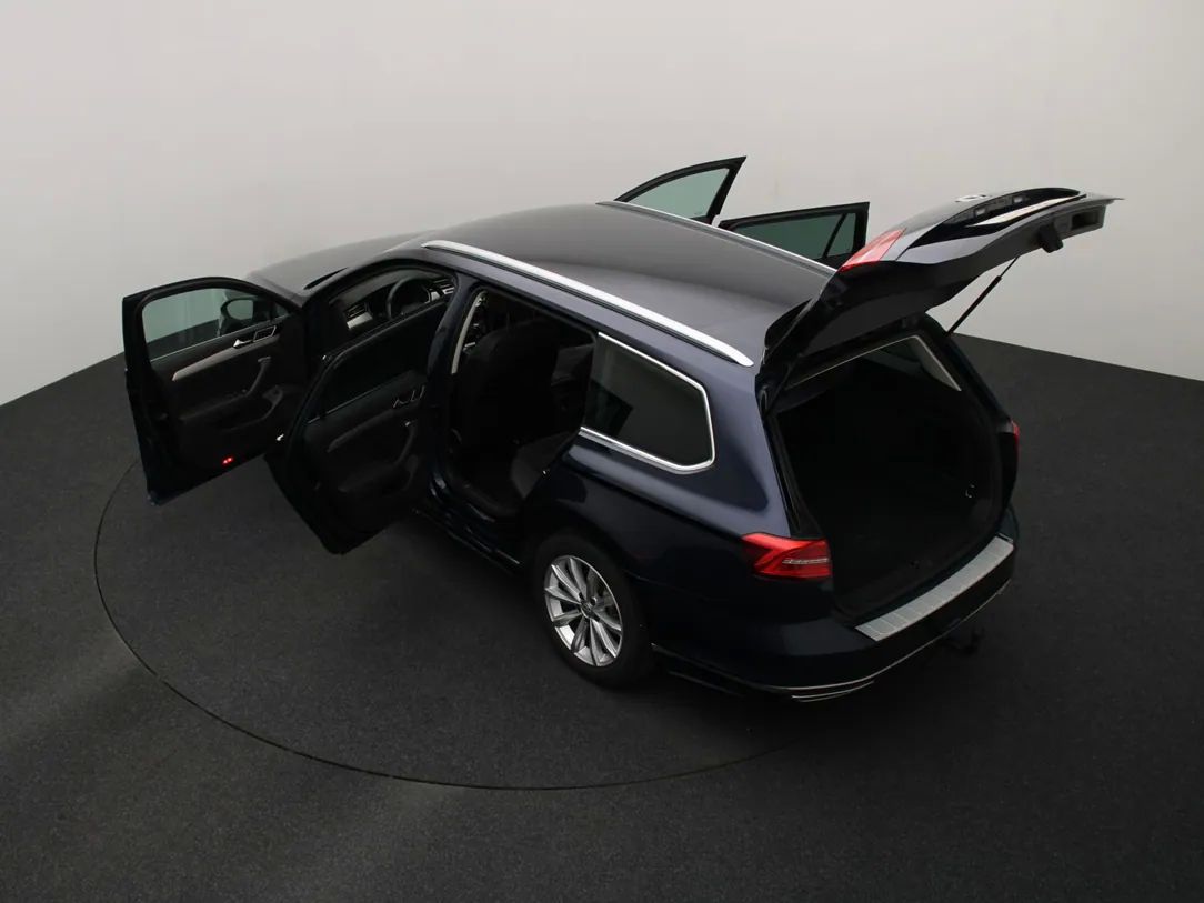 Volkswagen Passat | 12