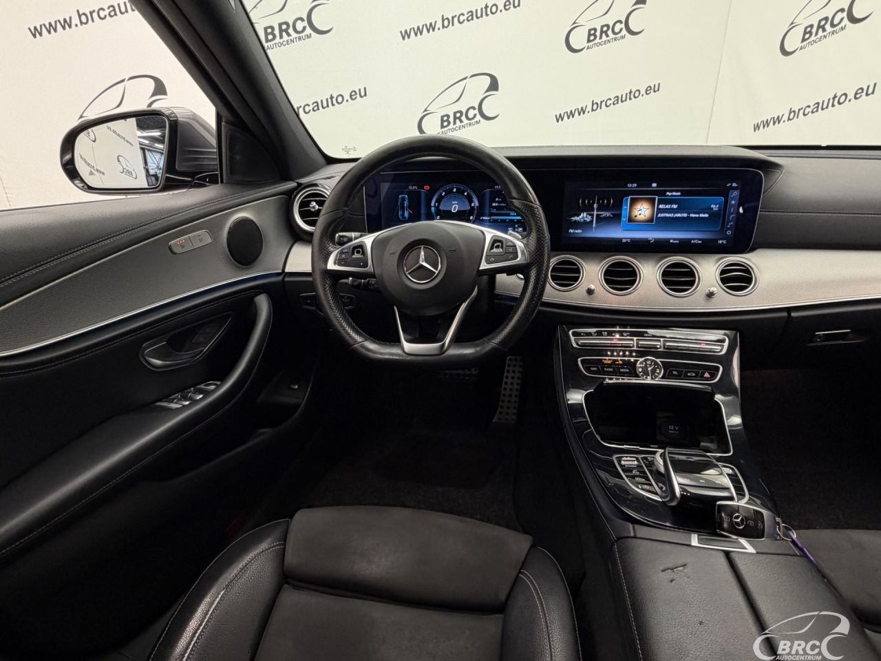 Mercedes-Benz E220 | 13