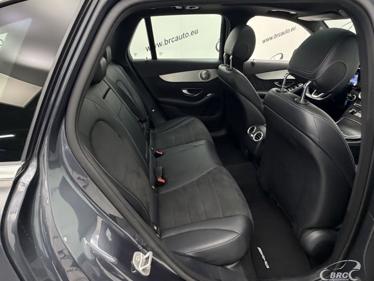 Mercedes-Benz GLC220 | 10
