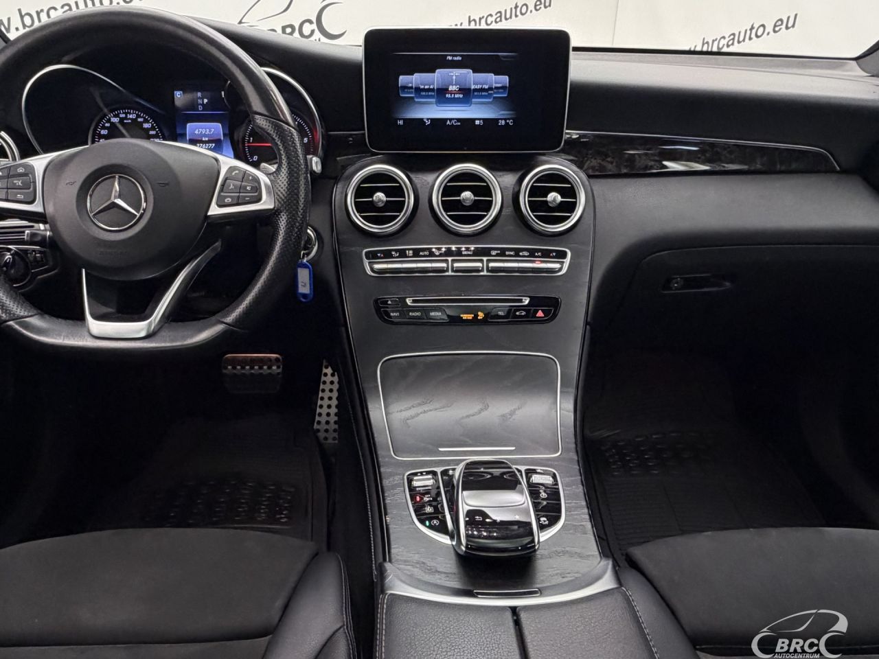 Mercedes-Benz GLC220 | 14
