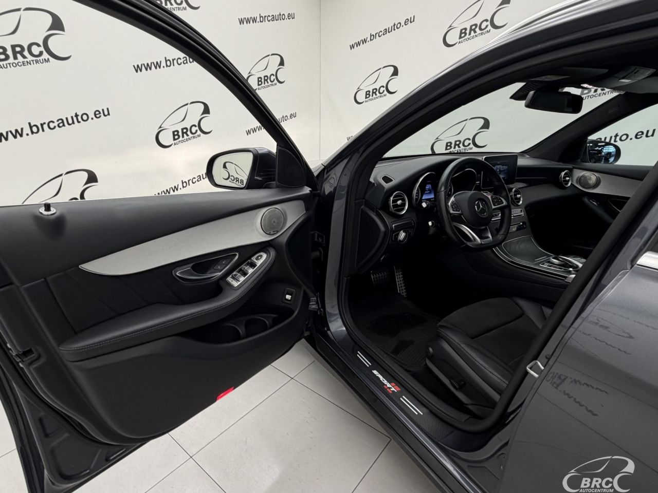 Mercedes-Benz GLC220 | 18