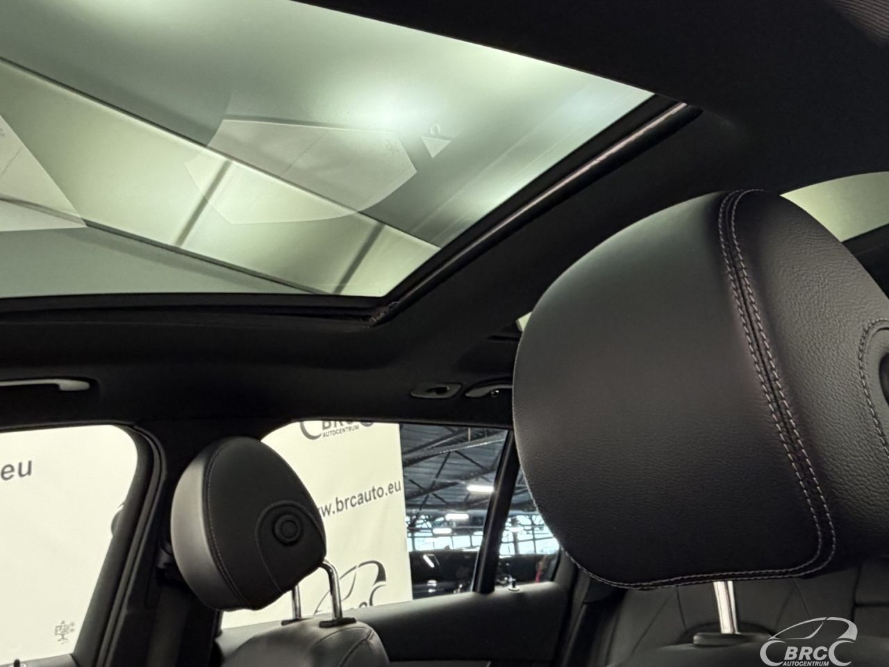 Mercedes-Benz GLC220 | 24