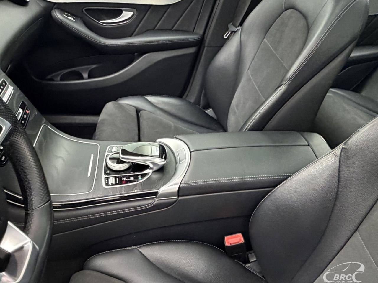 Mercedes-Benz GLC220 | 23