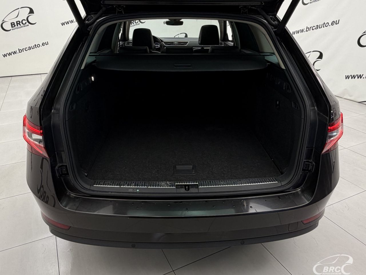 Skoda Superb | 42