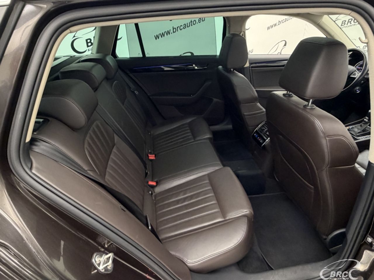 Skoda Superb | 10
