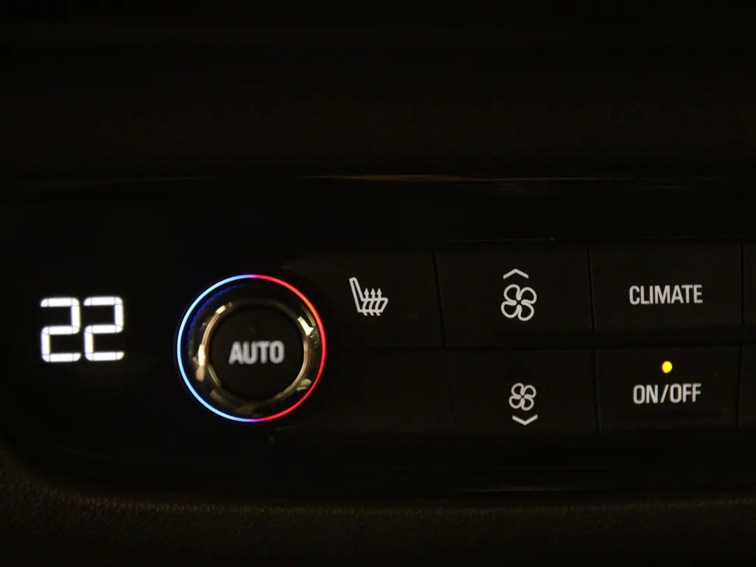 Opel Insignia | 27
