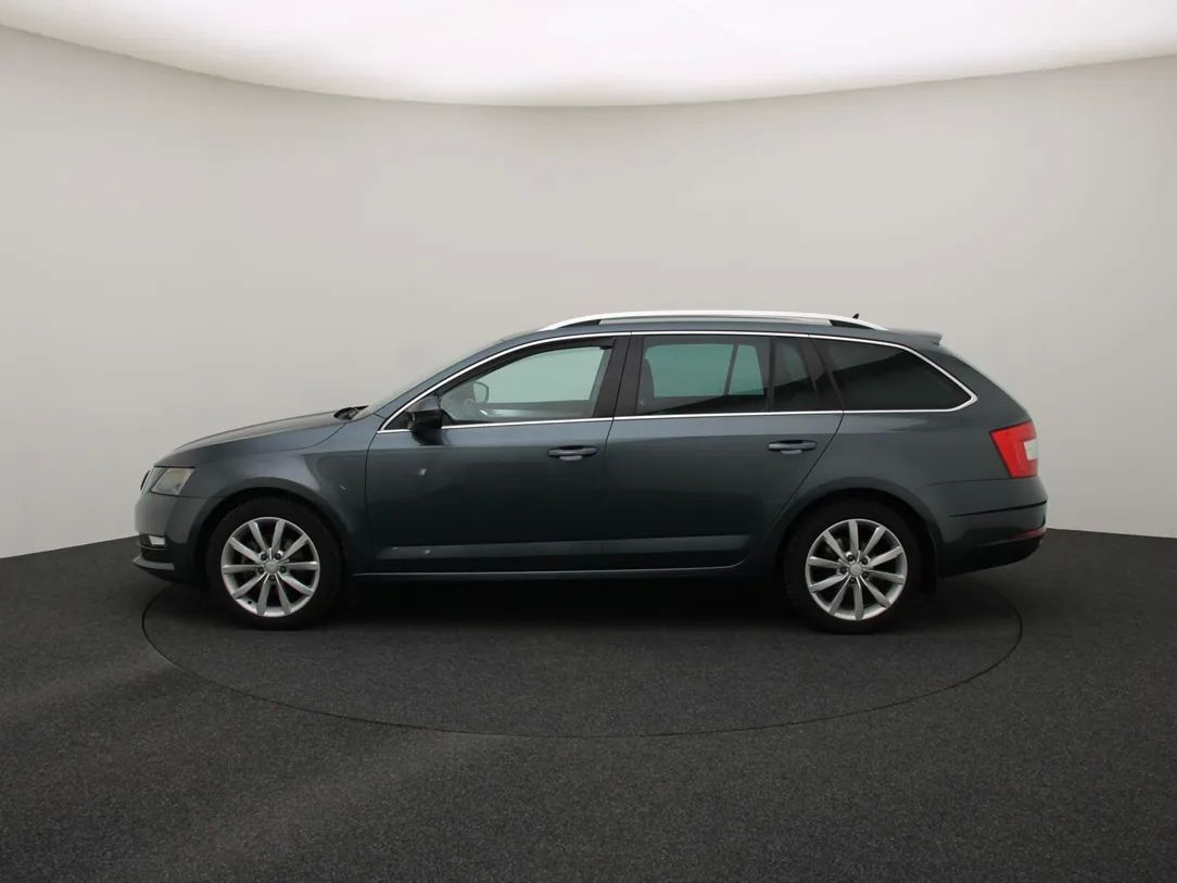 Skoda Octavia | 4