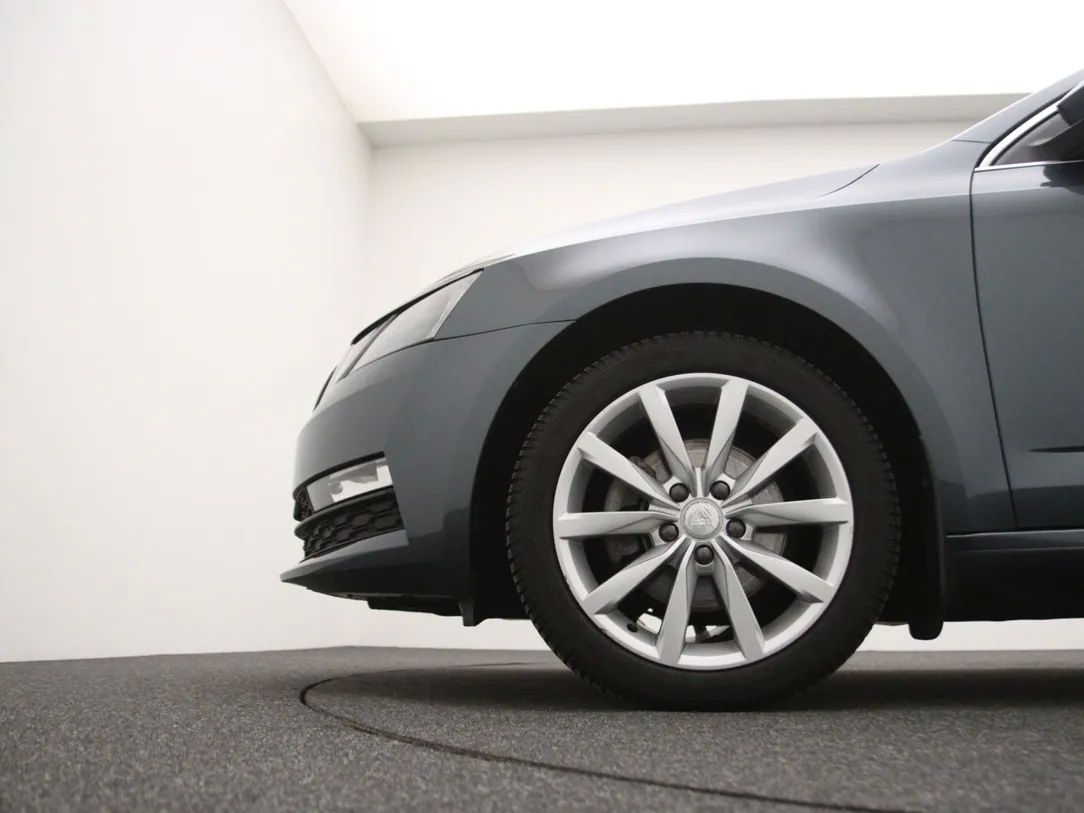 Skoda Octavia | 24
