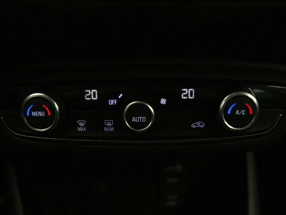 Opel Crossland X | 16