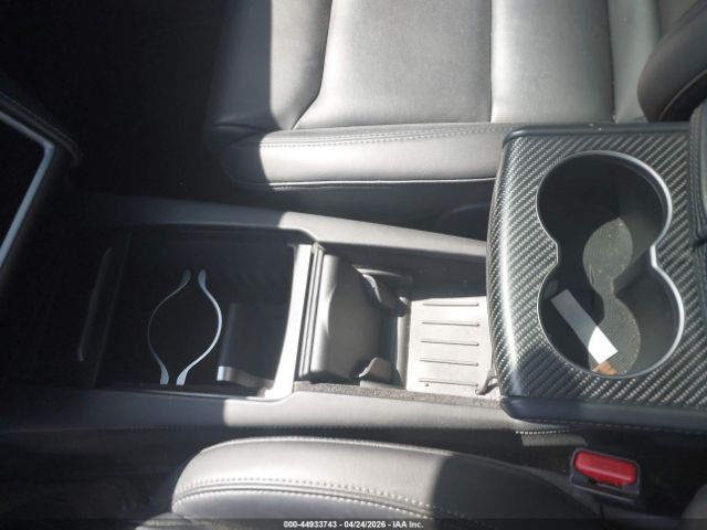 Tesla Model X | 18