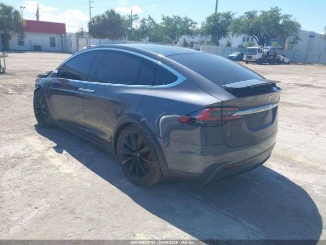 Tesla Model X | 2
