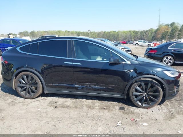 Tesla Model X | 18