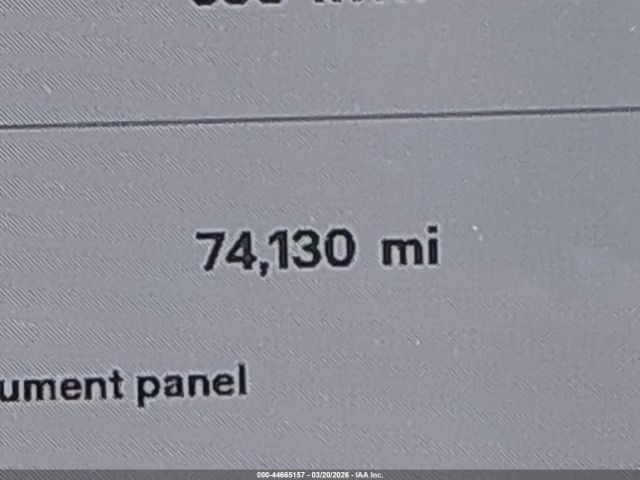 Tesla Model X | 14
