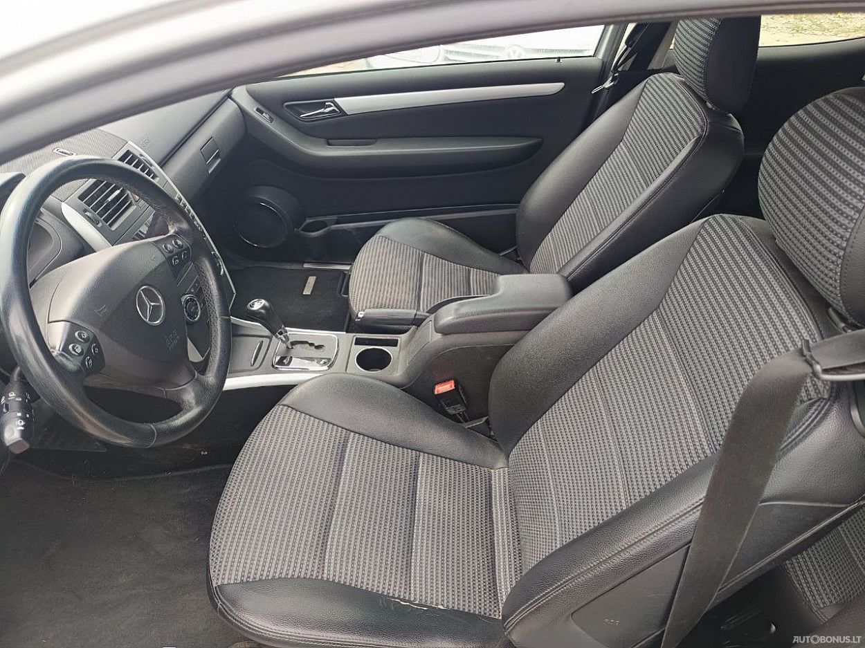 Mercedes-Benz A200 | 5