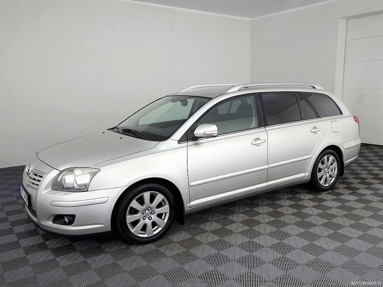 Toyota Avensis | 1