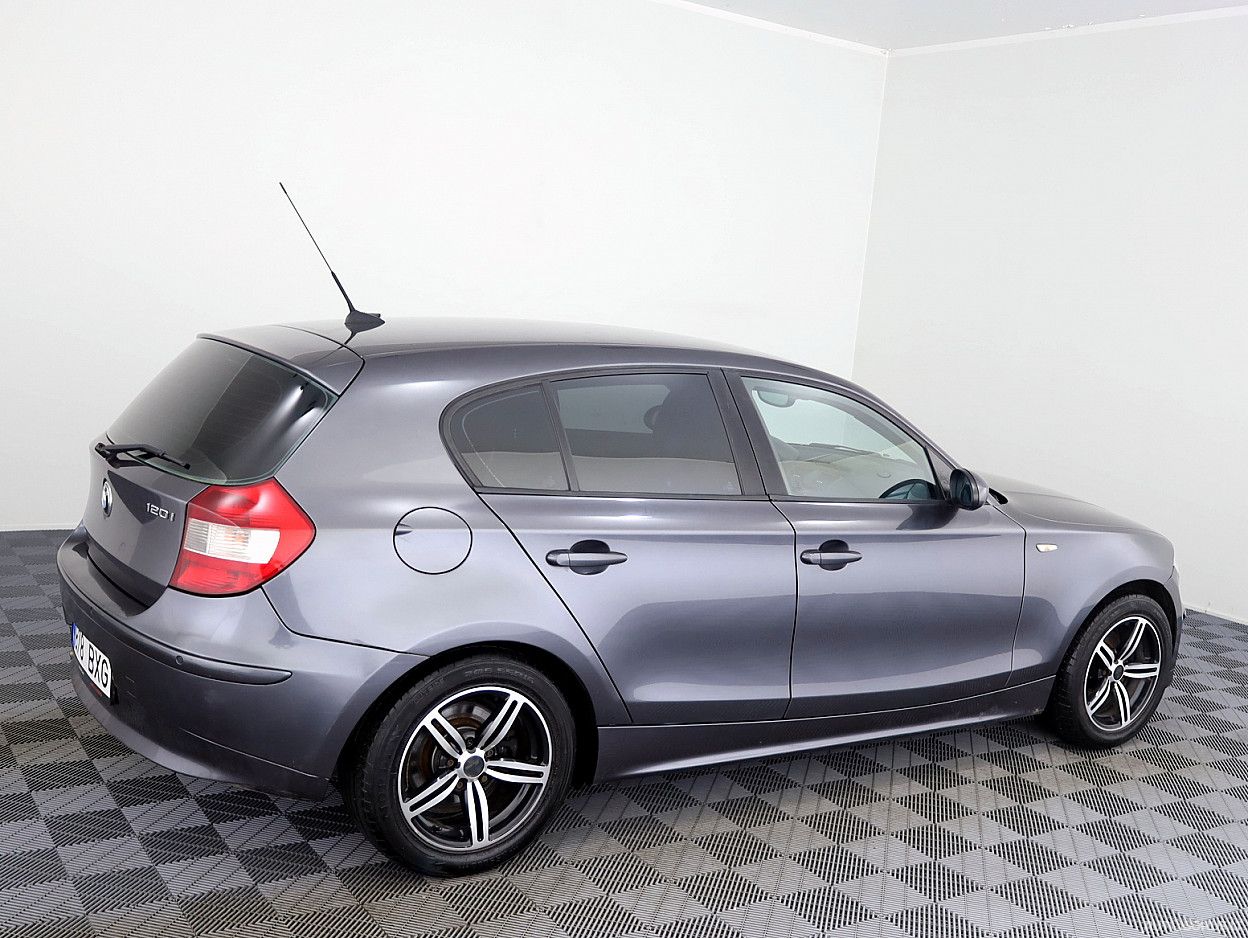 BMW 120 | 2