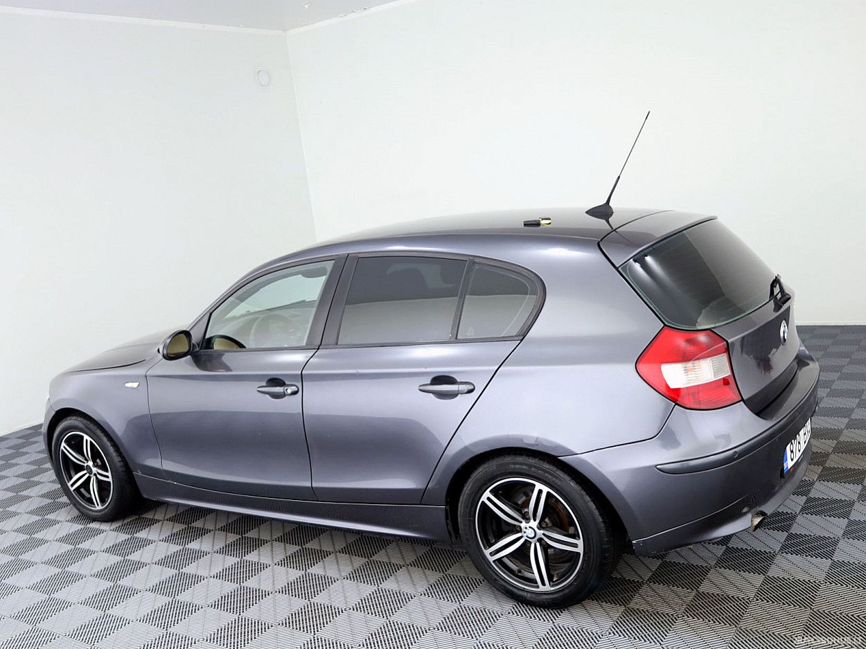 BMW 120 | 3
