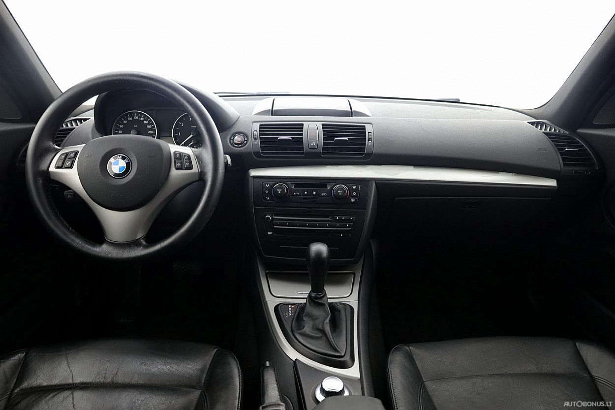 BMW 120 | 4
