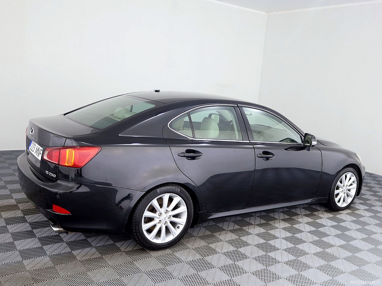 Lexus IS 250 | 2