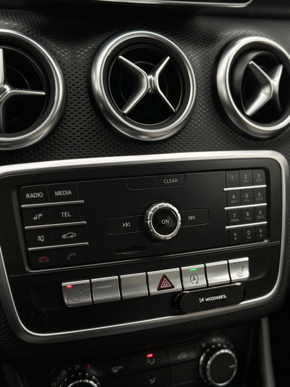 Mercedes-Benz A200 | 16