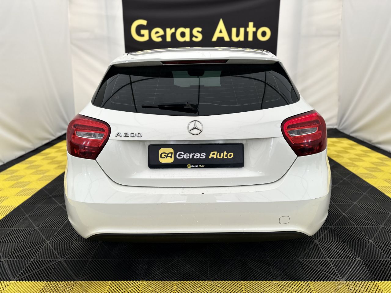 Mercedes-Benz A200 | 5