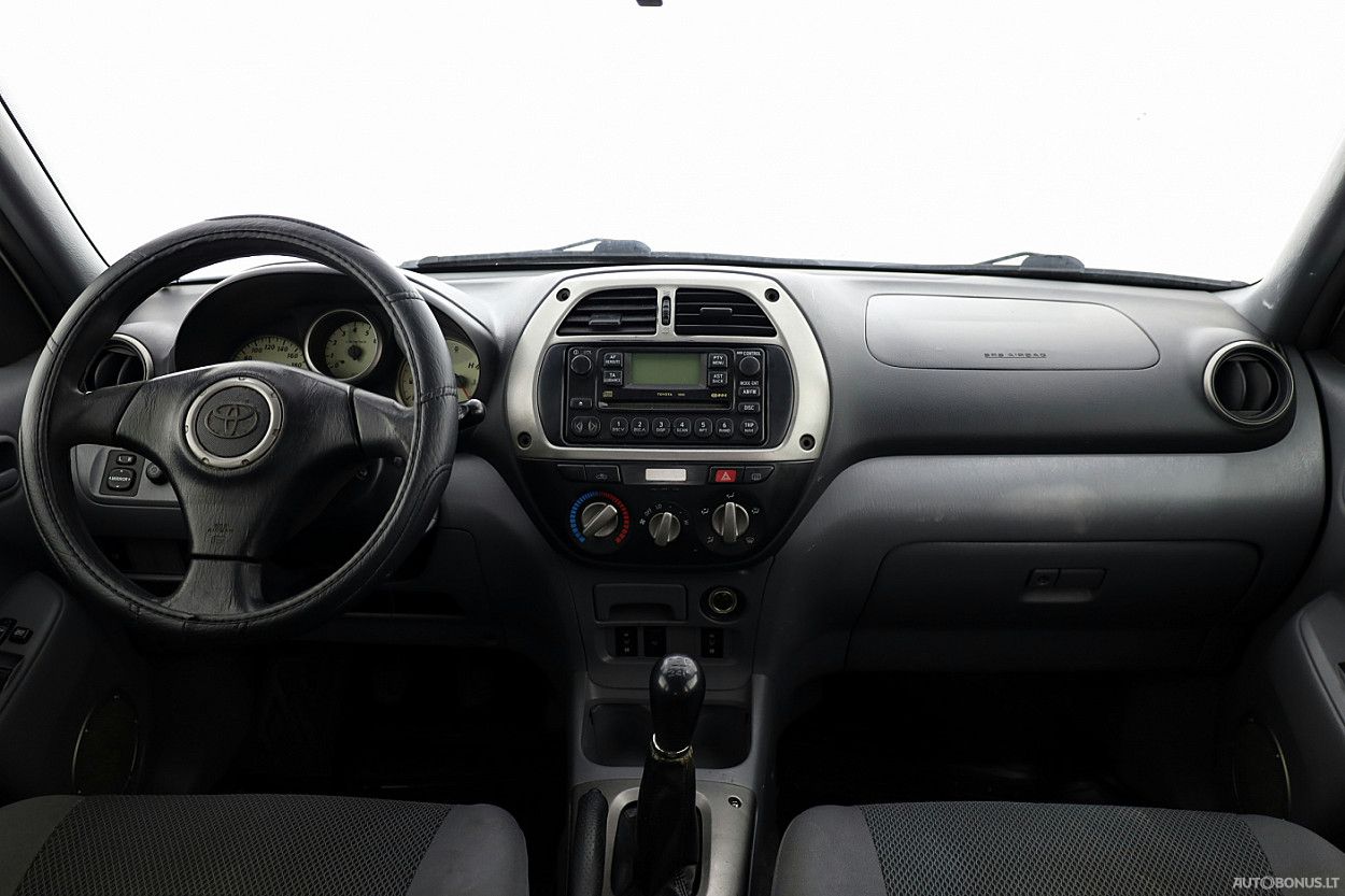 Toyota RAV4 | 4