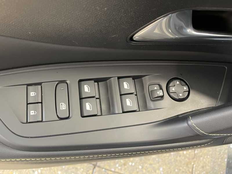 Peugeot 308 | 33