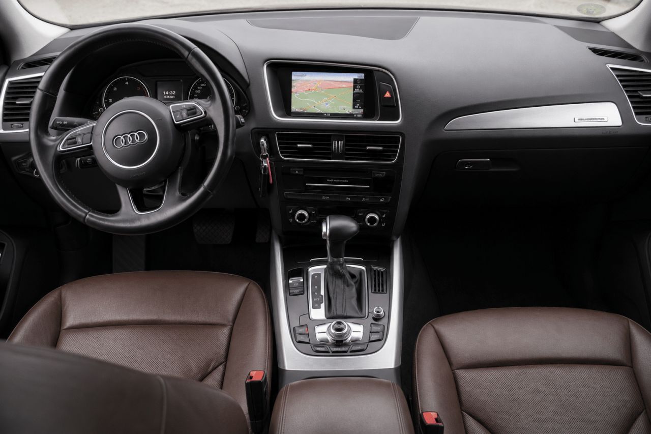 Audi Q5 | 5