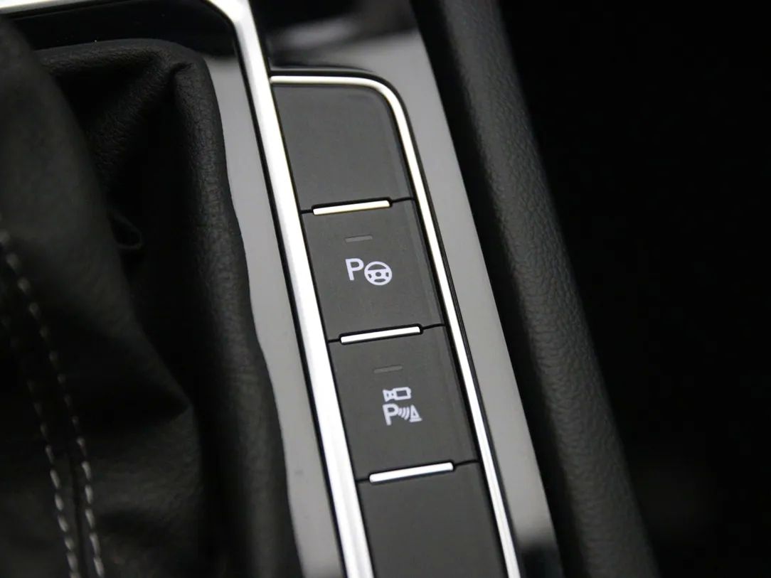 Volkswagen Arteon | 27