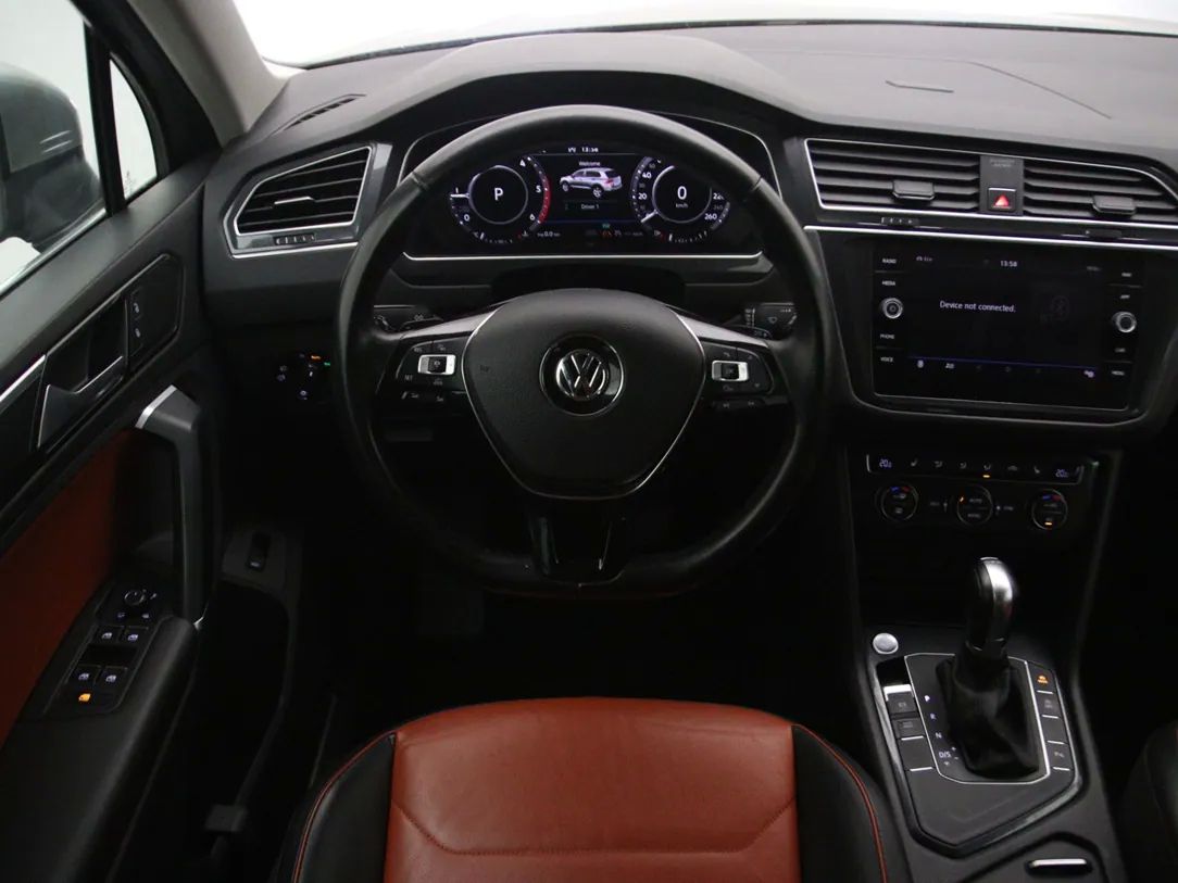 Volkswagen Tiguan | 16