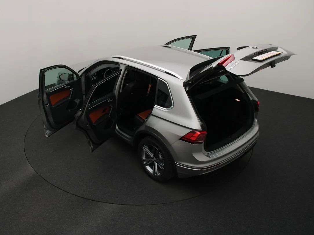 Volkswagen Tiguan | 12