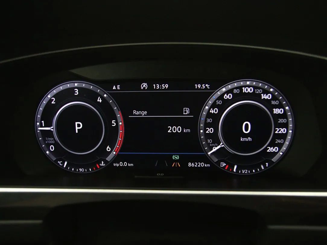 Volkswagen Tiguan | 18