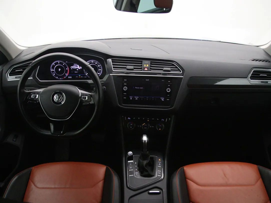 Volkswagen Tiguan | 1