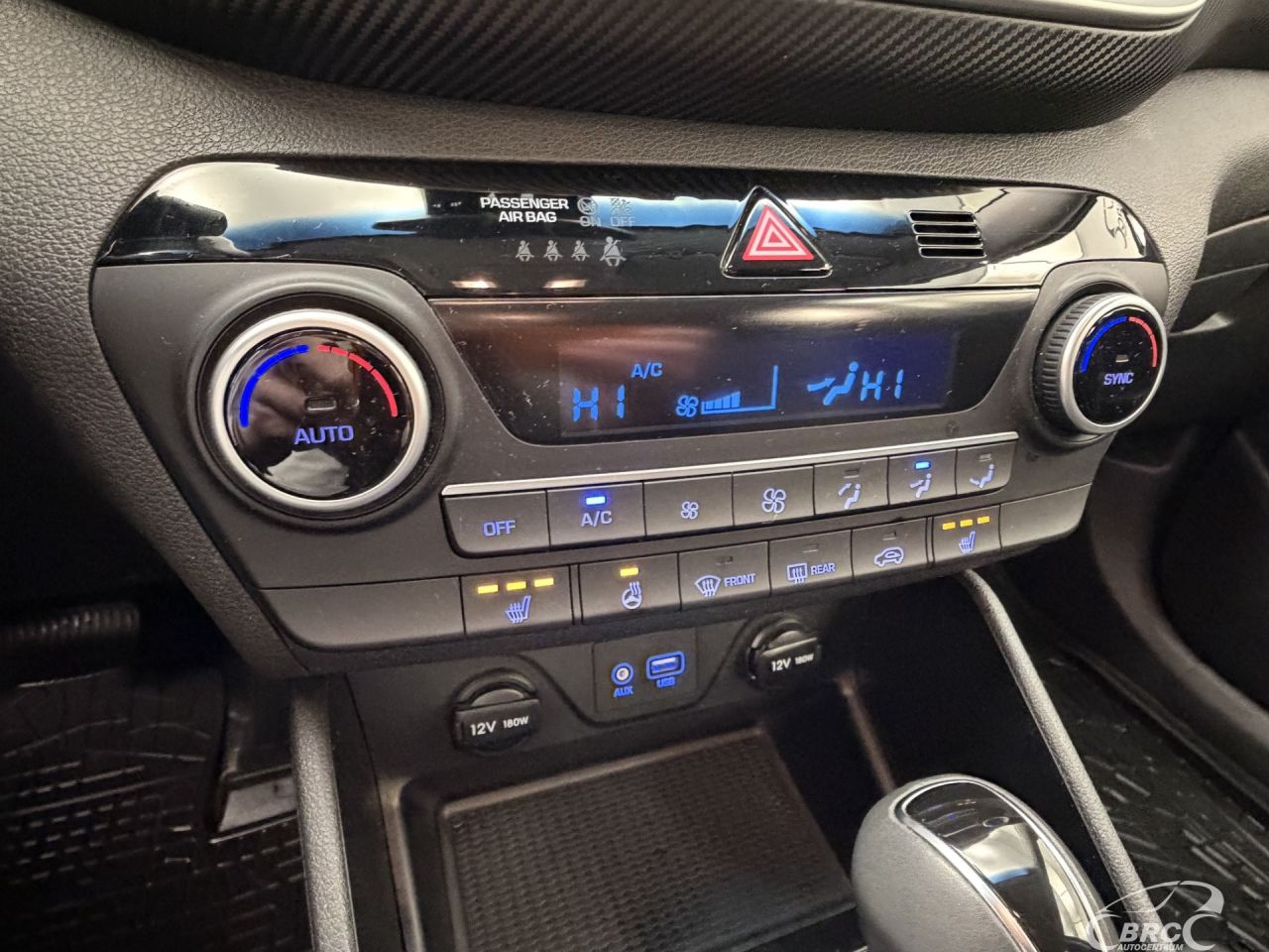 Hyundai Tucson | 27