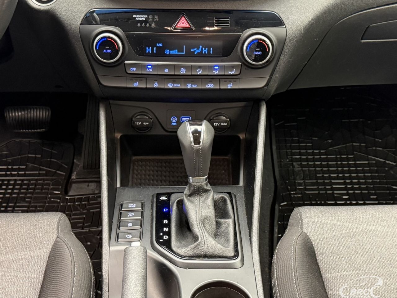 Hyundai Tucson | 16