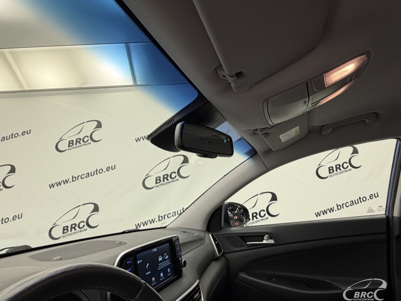 Hyundai Tucson | 24