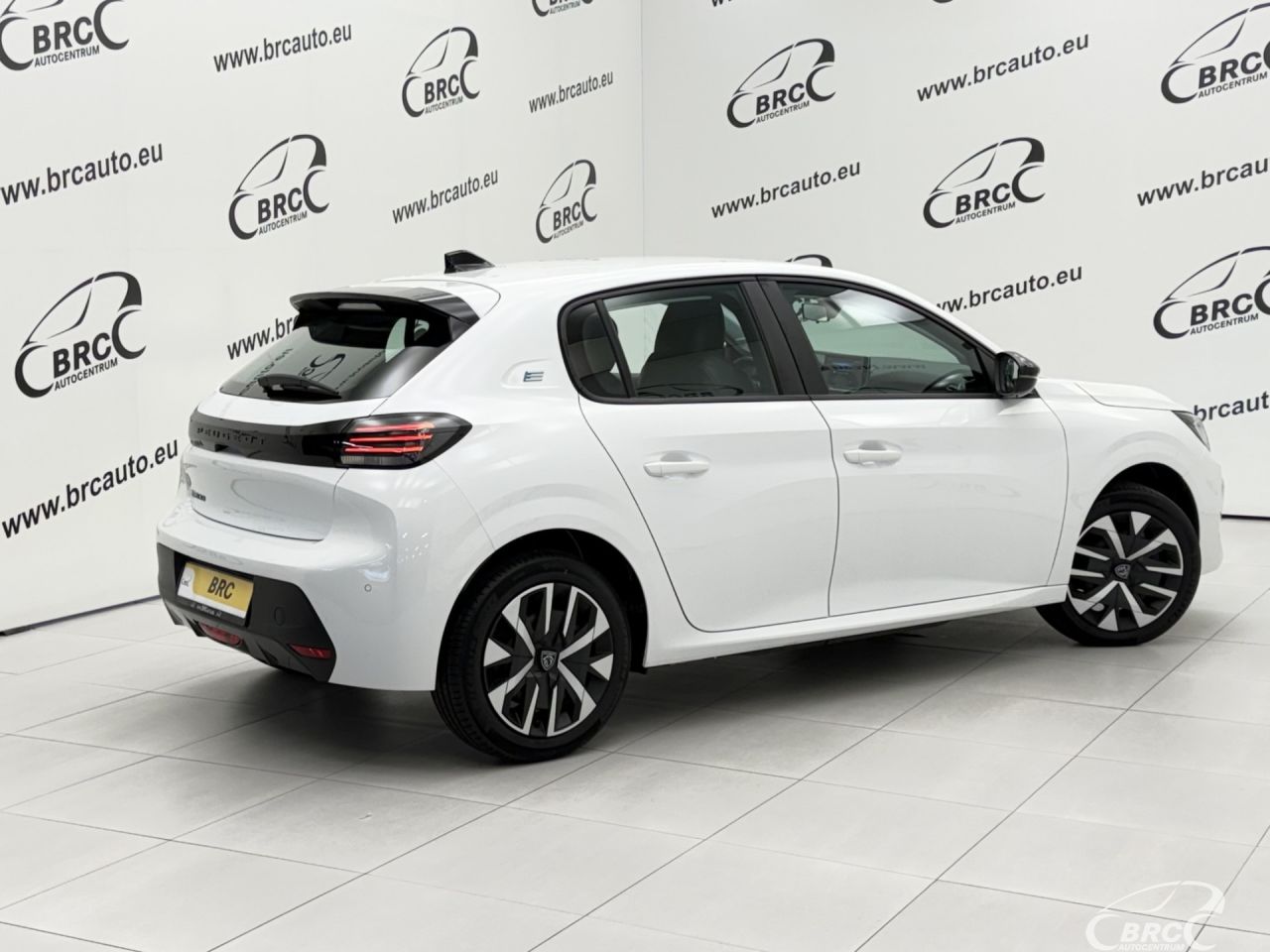 Peugeot 208 | 1