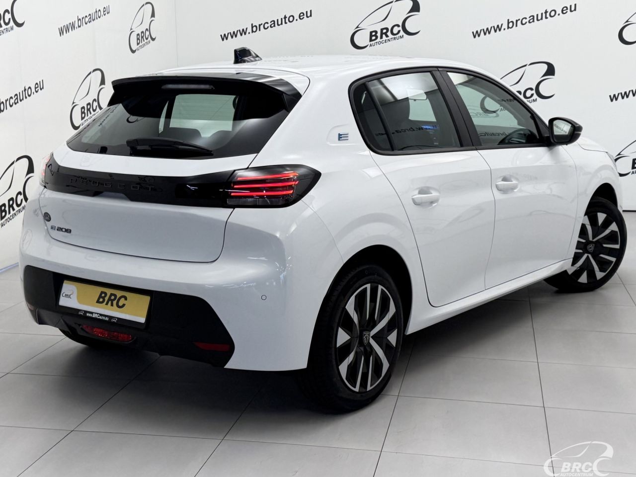 Peugeot 208 | 39