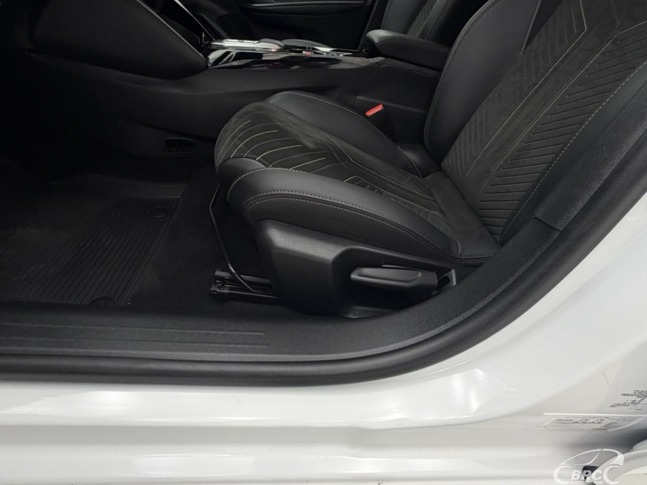 Peugeot 208 | 20